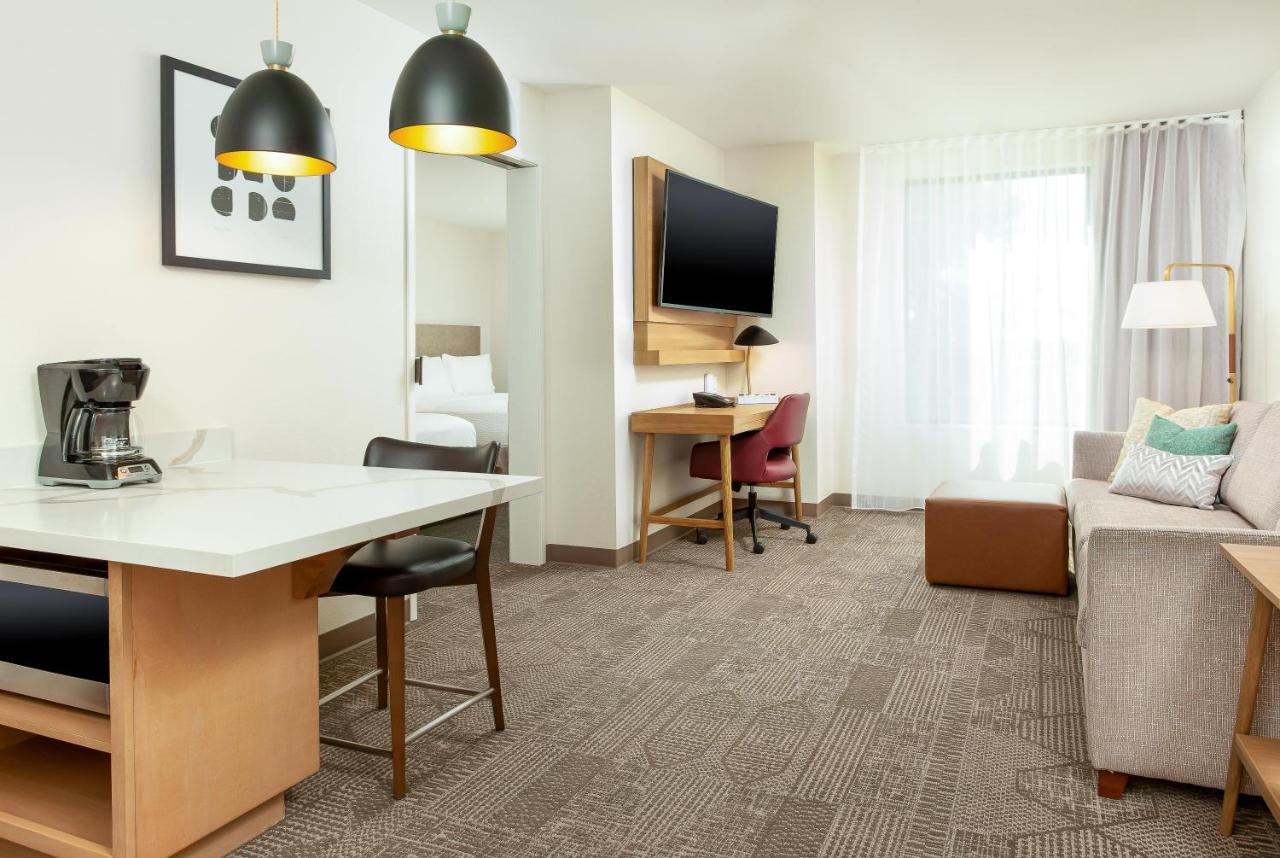 Staybridge Suites - San Bernardino - Loma Linda Exteriér fotografie