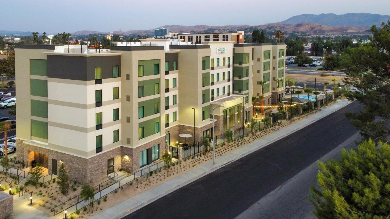 Staybridge Suites - San Bernardino - Loma Linda Exteriér fotografie