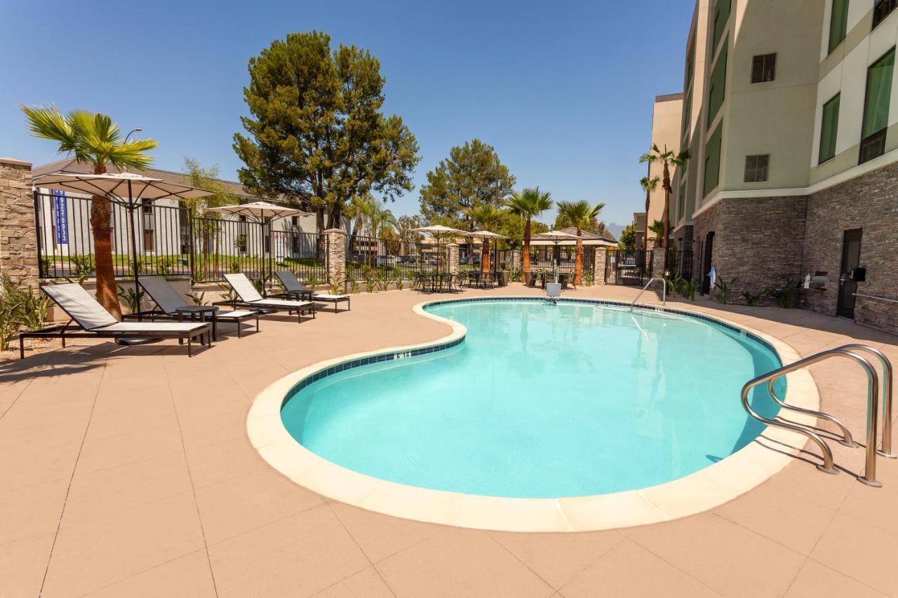 Staybridge Suites - San Bernardino - Loma Linda Exteriér fotografie